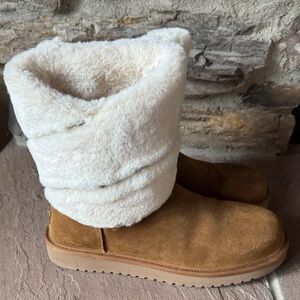 Women's Tan and Cream Winter Boots